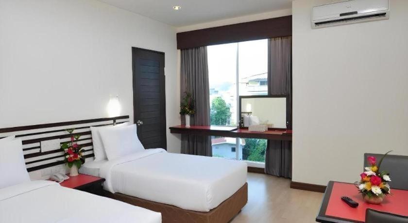 The Color Hotel Hat Yai Exterior photo